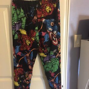 Marvel Leggings Sz L/Plus